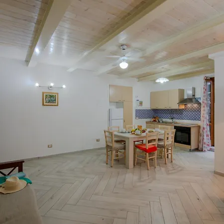 Maison Antica - One Step Away From The Sea Dom wakacyjny *