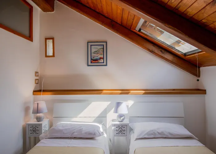 Maison Antica - One Step Away From The Sea *